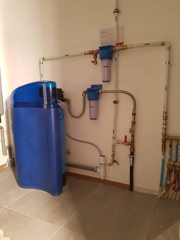 Protéger sa maison contre le calcaire avec un adoucisseur d' eau au sel Thalassa