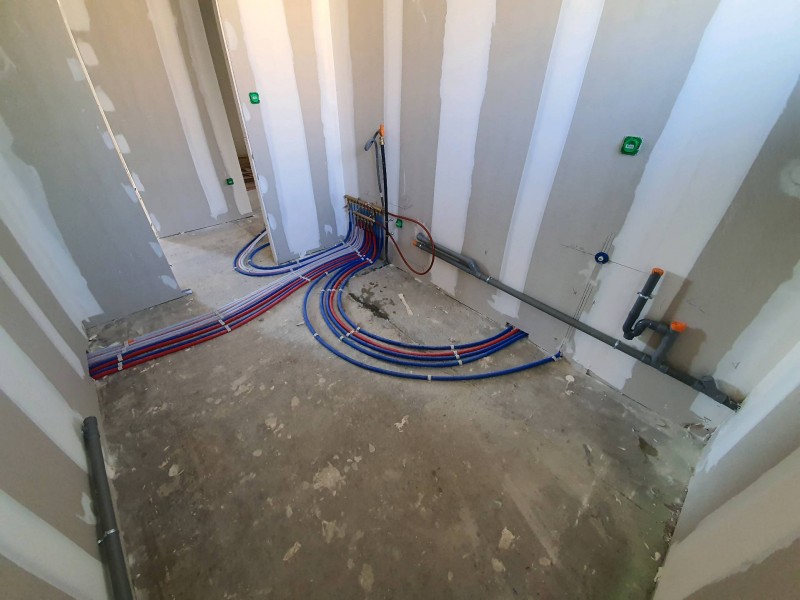 Travaux de plomberie pour la rénovation d'une maison de plain-pied à Saint-Laurent-de-Mure